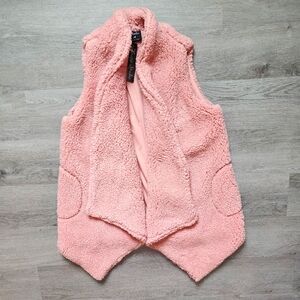 NWT Knapp Studio Women's Solid Pink Teddy Bear Fleece Oversized Open Vest Medium
